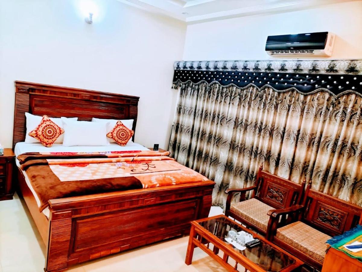 New Royal Residency Pechs Hotel Karachi Exterior photo